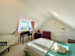 Photo 8- click for photo gallery